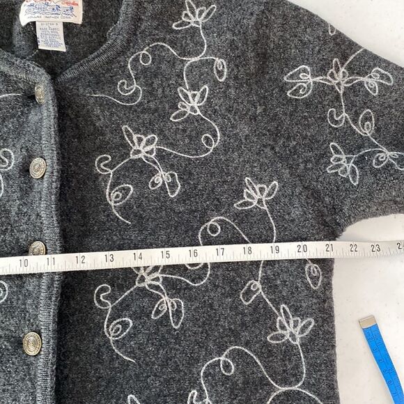 Vintage Tally Ho Embroidered Wool Button Front Cardigan Sweater Long Sleeve Warm - Picture 10 of 15